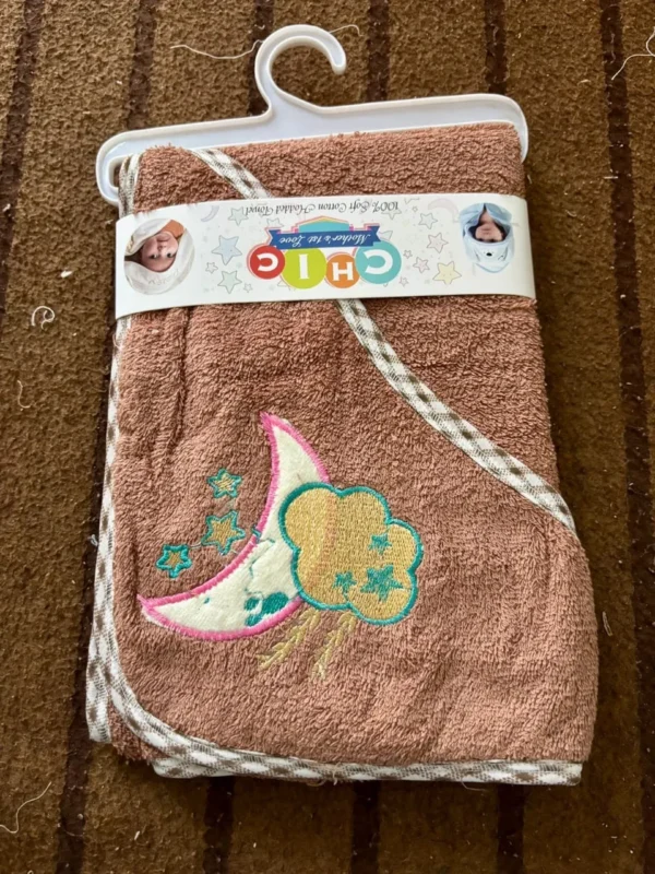 Soft & Absorbent Baby Hooded Towel - Image 4